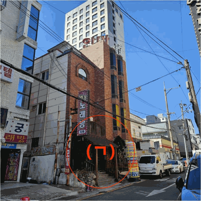 제시외건물(ㄱ) 부분 (남동측에서 촬영)