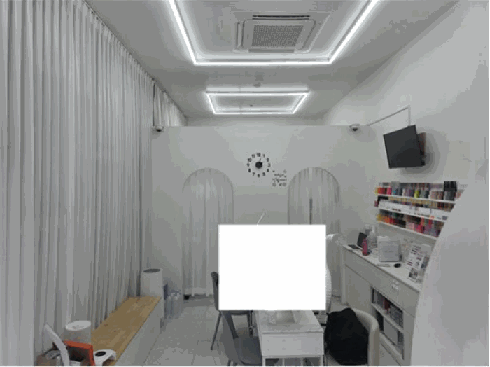 본건 102호 내부