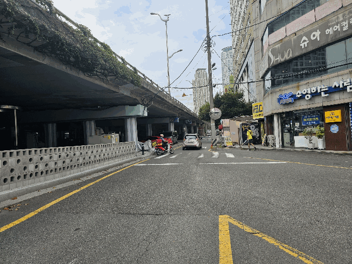 서측도로