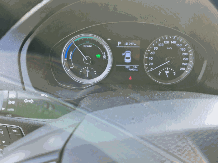 계기판(주행거리:196,026km)
