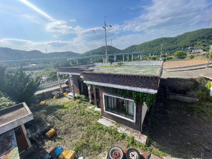 제시외건물(ㄱ)