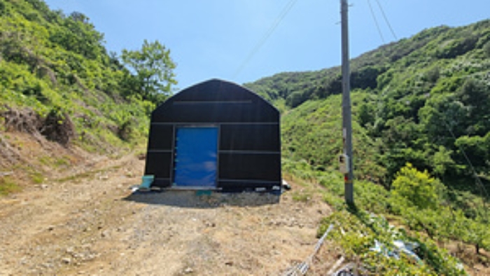 기호 3번 토지상의 창고 건물 모습 1.