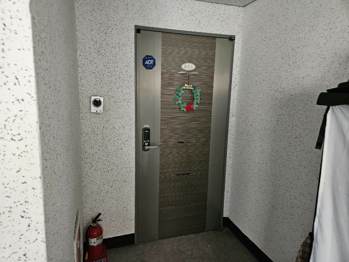 본건