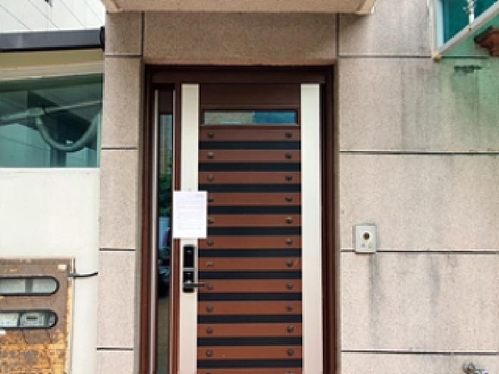 2,3층, 출입문에 안내문 게시(2025.06/02)