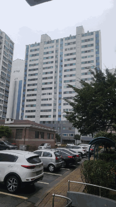 본건원경-동측에서 촬영