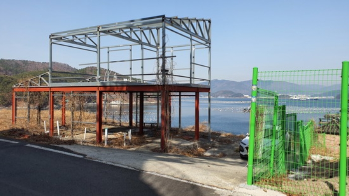 본건2 및 주변