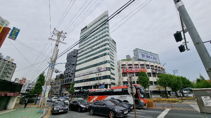 대상건물 : 경상남동 창원시 마산회원구 양덕동 153-8
한진오피스텔