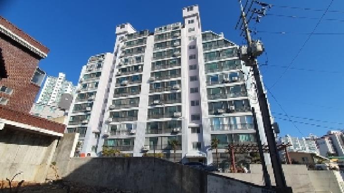 본건 소재 건물 외부 전경