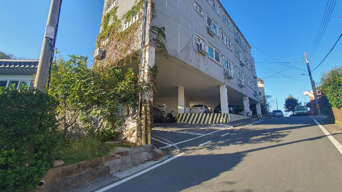 본건 기호(1) 토지 전경