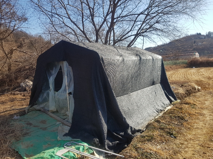 기호(1) 토지 일부 지상 이설 용이한 농막 전경
