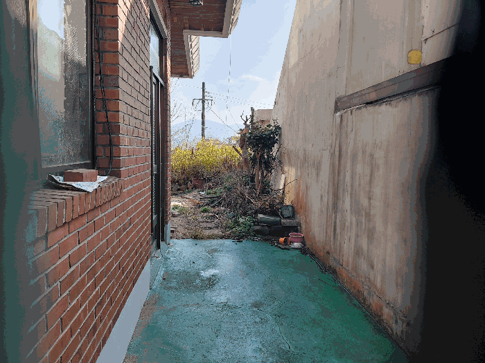대상물건 기호 1) 토지 마당 전경