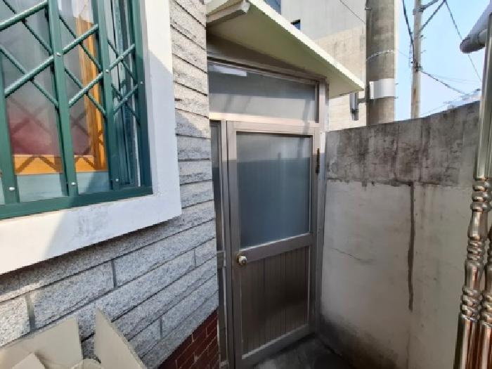 목록번호1 제시외 단층 창고.