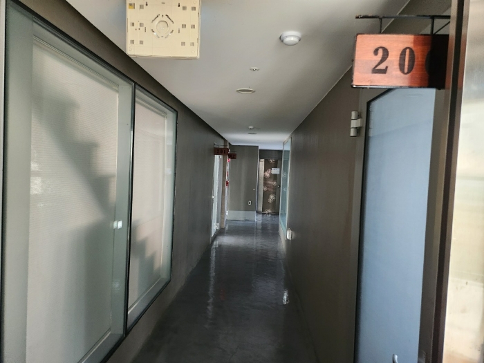 기호 1) 2층