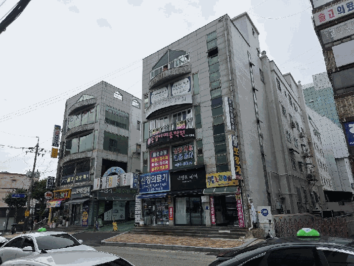 본 건 및 주위환경