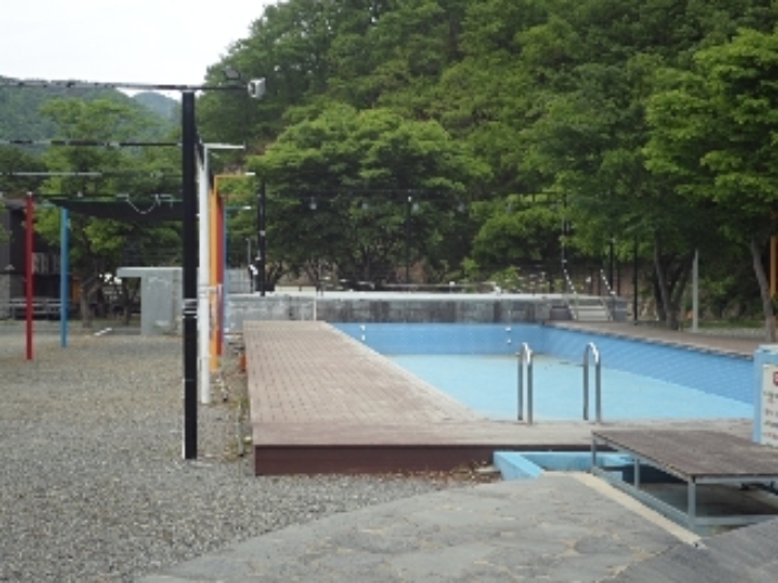 수영장 전경
