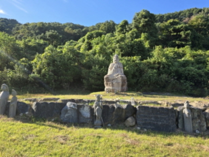 태관리 산 106 석산 전경