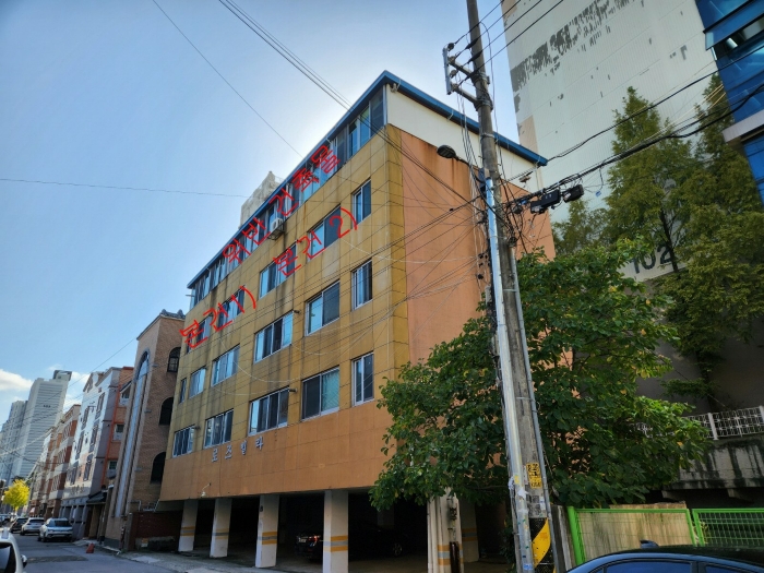 본건 1), 2) = 북동측