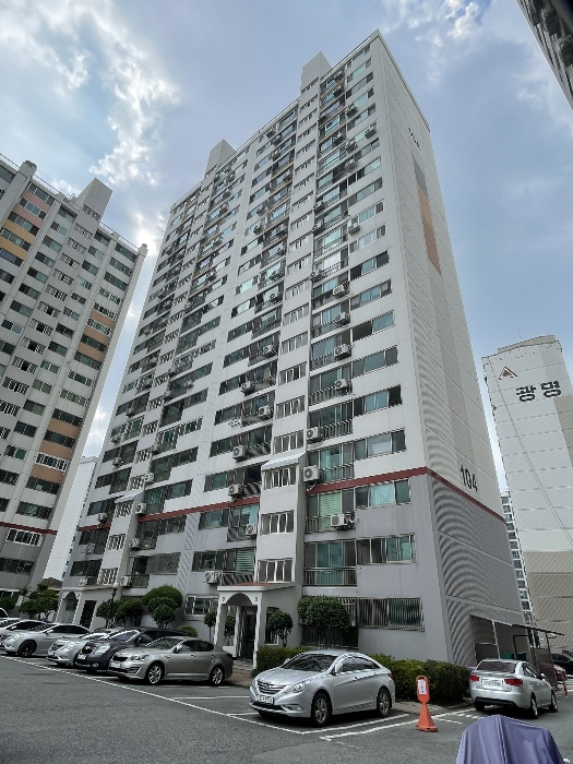 【 본건 전경 】