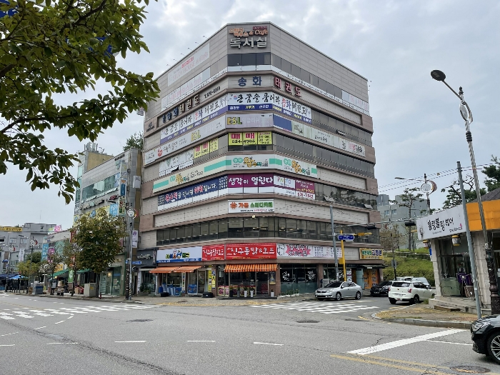 【 본건 전경 】