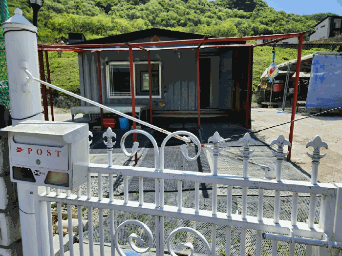 본건 (9)지상 제시외건물 (ㄱ)