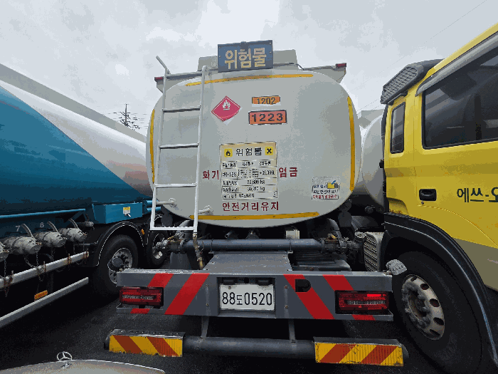본건 후면