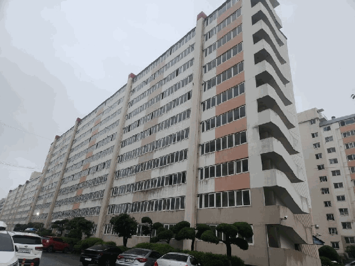 본 건 건물 전경