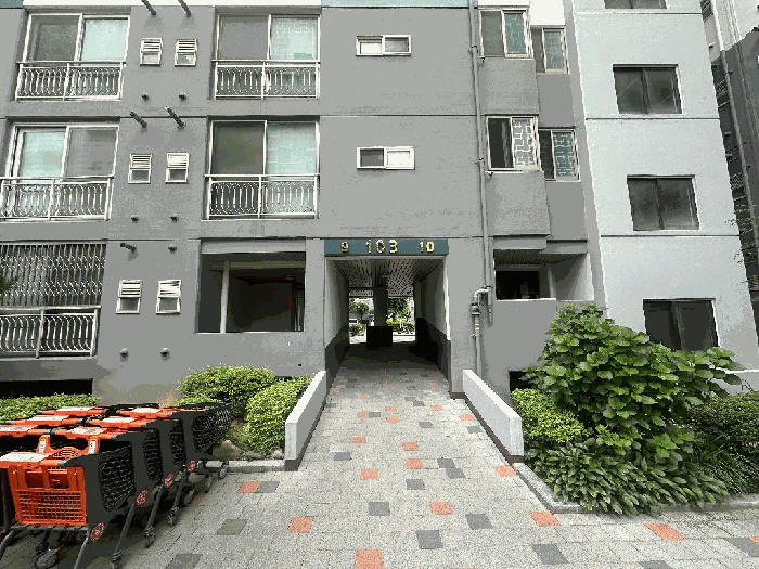 본건 공동출입구