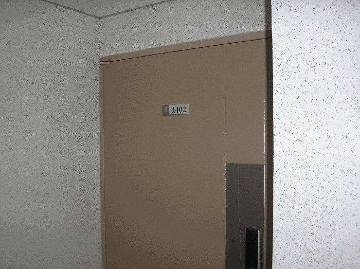 본건