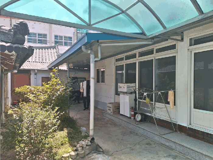 일련번호 2(다) 및 제시외건물㉦, 제시외수목