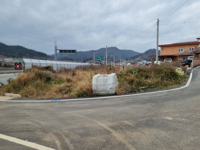 본 건
