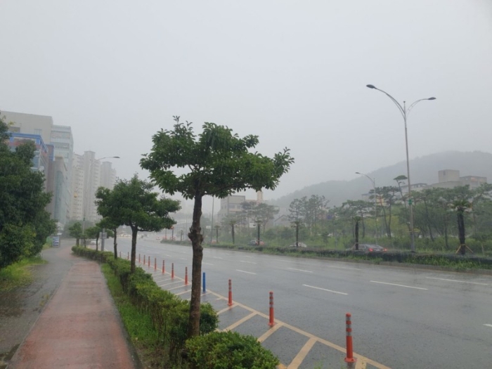 본건 집합건축물 주위전경