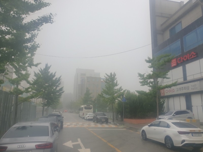 본건 집합건축물 주위전경