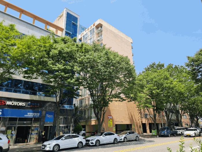 전경(21세기오피스텔 2동)