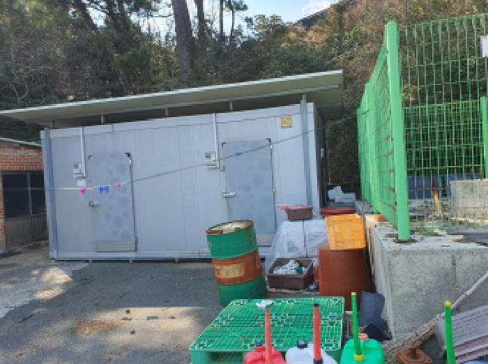 부동산표시 3번지상 저온저장고 전경