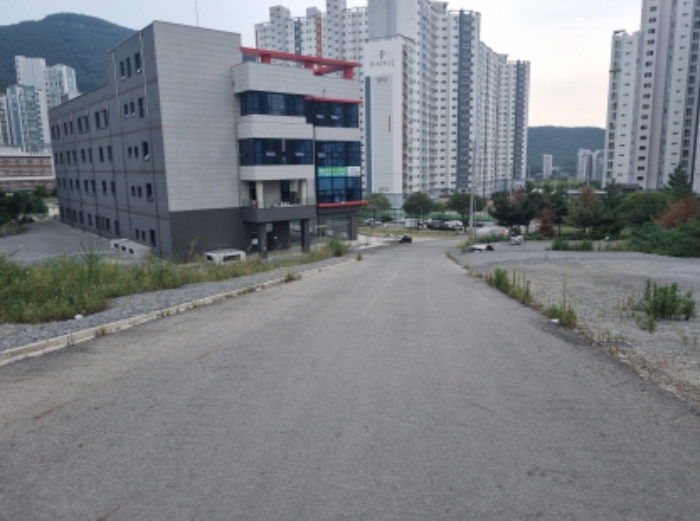본건 2항 내지 20항까지의 차량으로 이동가능한 구간 모습