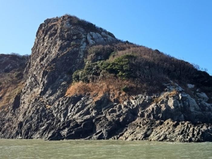 본건 토지