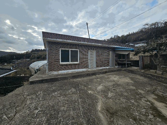제시외 건물 ㄹ)