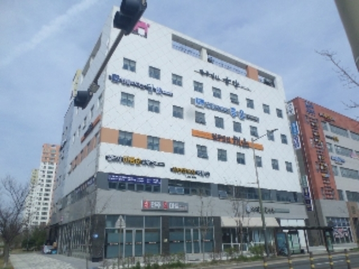 본건 건물 전경