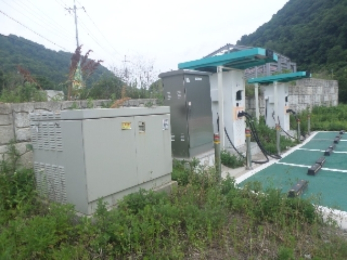 목록11. 지상 전기자동차충전소 2대 및 변압기, 분전함