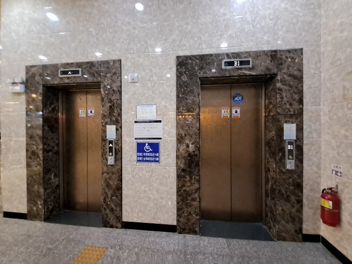 엘리베이터