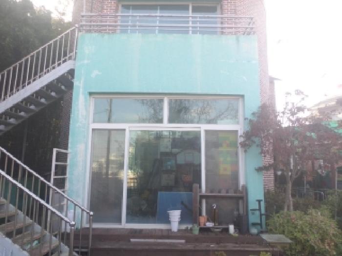 목록2 건물 전면에 연결한 제시외 건물 정면 모습
