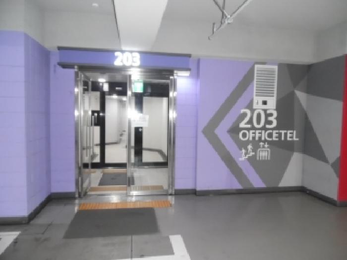 본건 공동현관문 사진