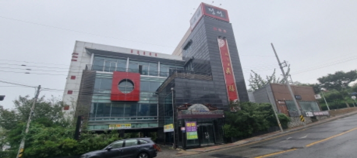 기호1 및 기호2 : 전경