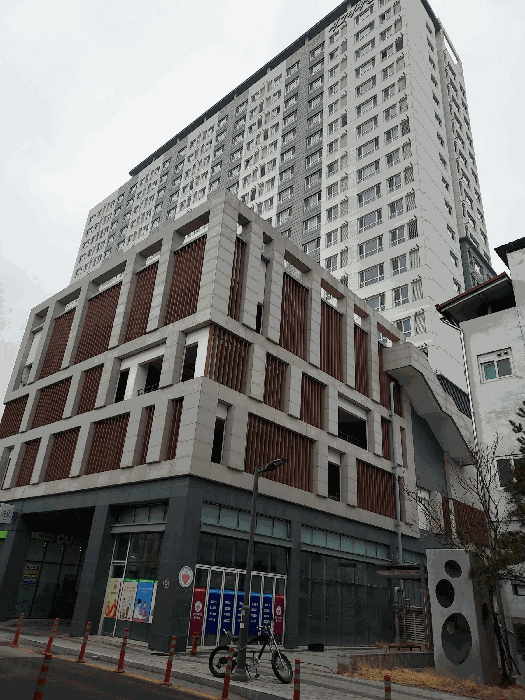 본건 아파트 외관