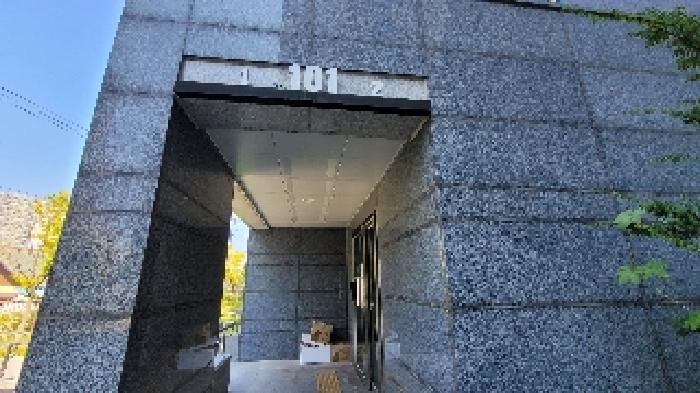 2025타경21204