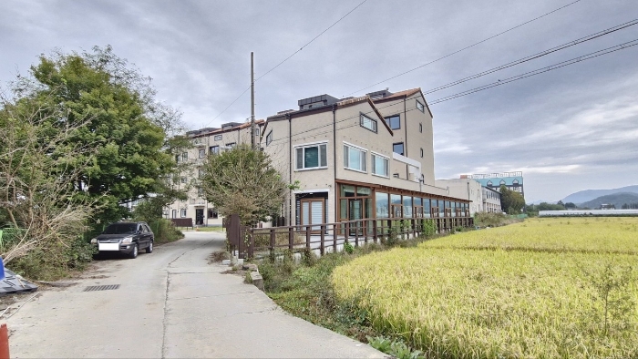 본건 단지 전경(남서측에서 촬영)