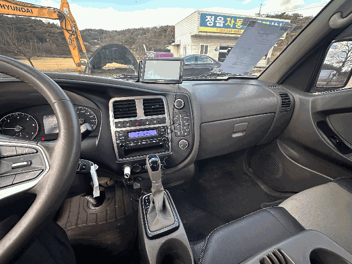 일련번호(1) 내부 전경