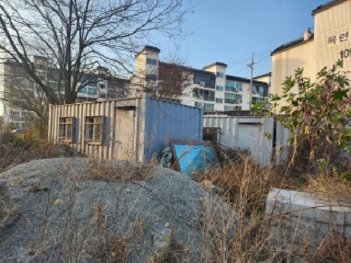 부동산표시 제3호 : 컨테이너 소재