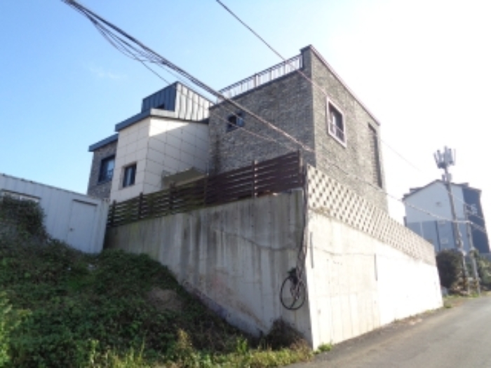 - 본 호(아라일동 2657-3) 전경