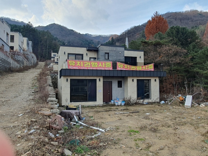 평가외건물 ㉡ 및 주변전경